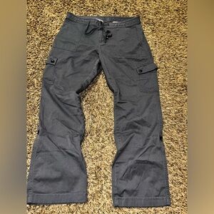 L.L. Bean woman Dark Gray Cargo Pants petite